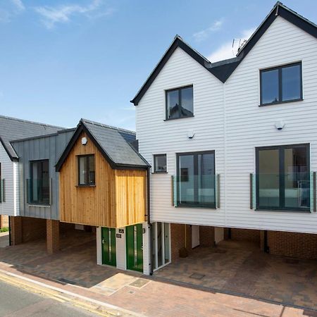 Aparthotel Leggetts Lane Whitstable Esterno foto